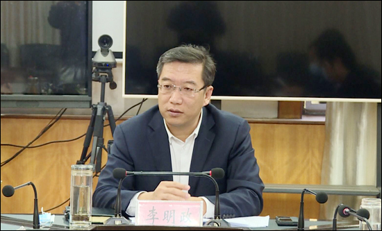 我市召开无繁路过境重型车辆管控工作调度会“星空体育app官网”(图2)
