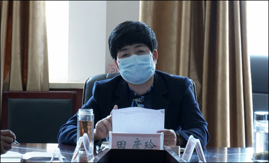 星空体育app官网-我市组织收听收看国家和省市贯彻落实国务院关于深入开展爱国卫生运动的意见暨推进倡导文明健康绿色环保生活方式活动电视电话会(图2)