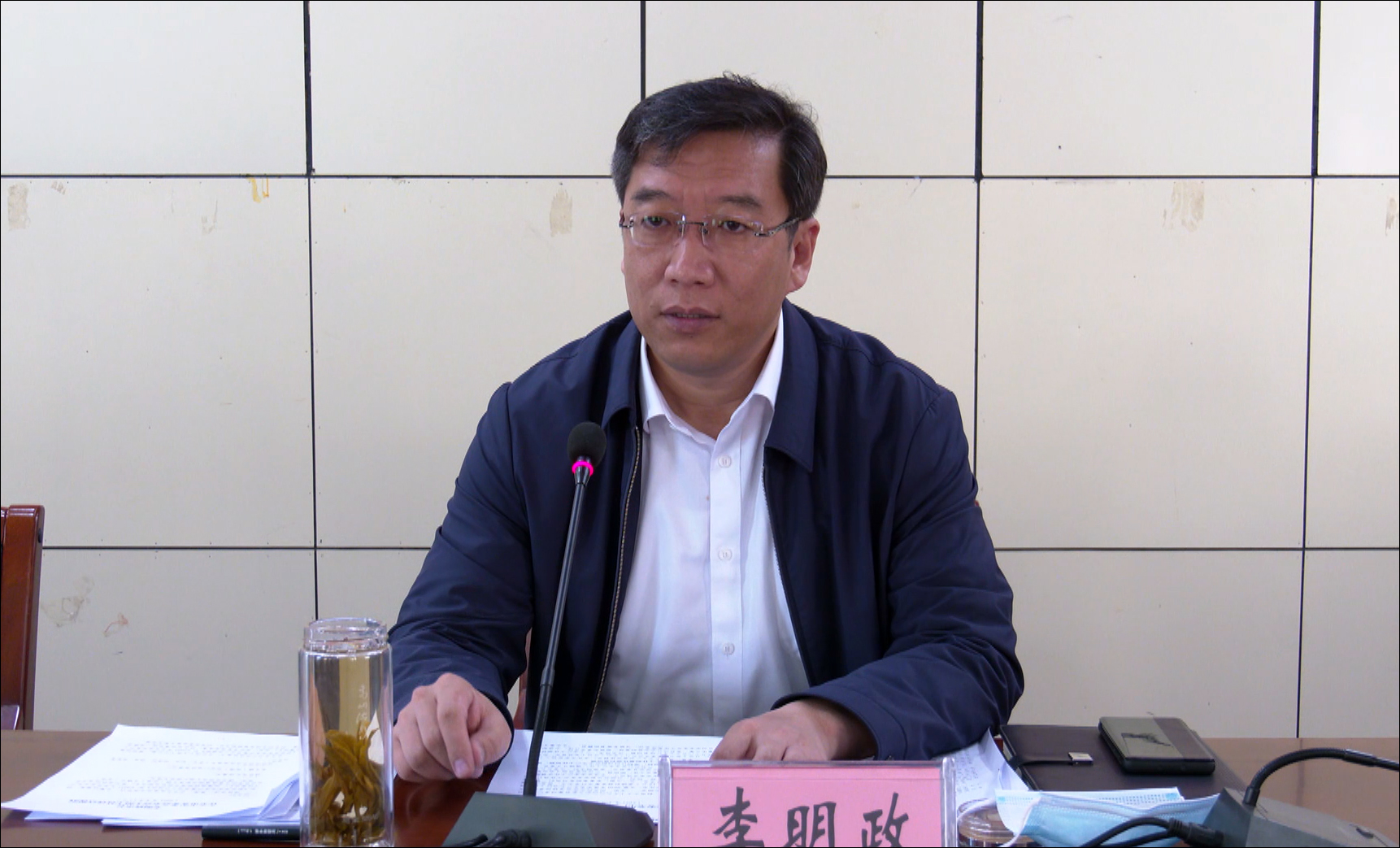 星空体育app官网-我市召开安委会全体会议暨全市第二季度安全生产工作例会(图2)