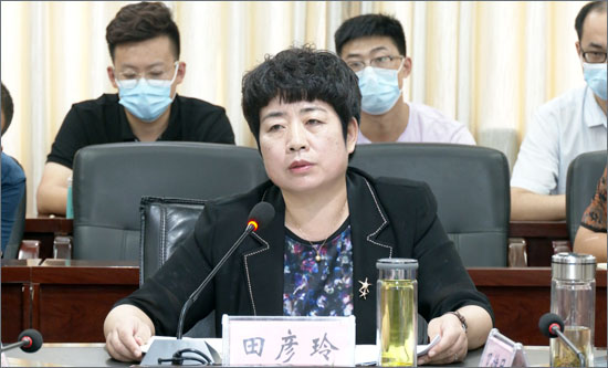 星空体育app官网：我市组织收听收看全国新冠肺炎和流感等秋冬季重点传染病疫情防控视频会(图2)