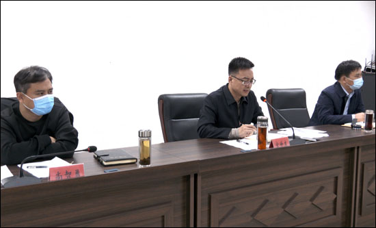 星空体育app官网|新乐市市长宫世友主持召开疫情防控工作视频调度会(图2)