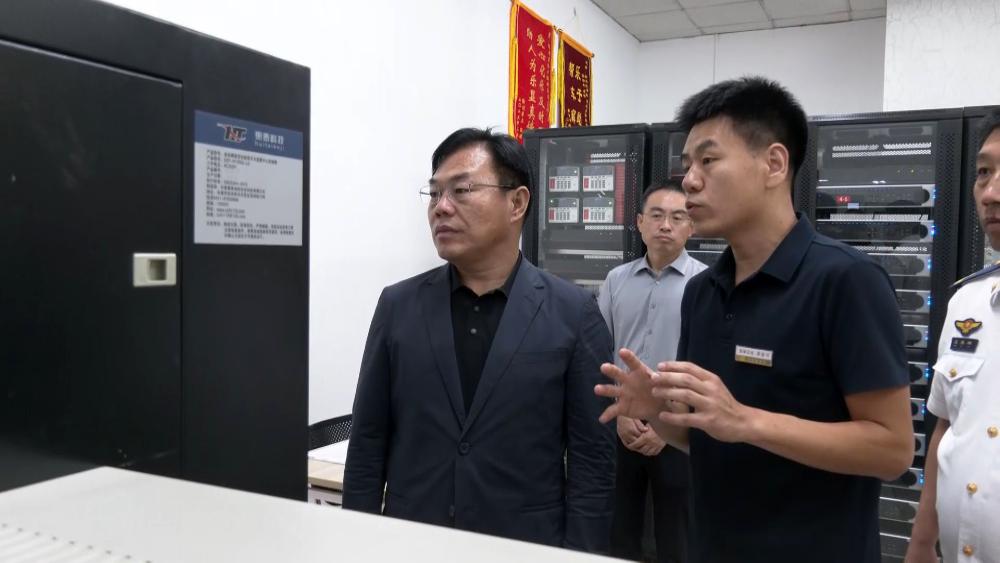 卢占军调研检查国庆期间安全生产、项目建设和市场保供工作 并慰问一线干部职工